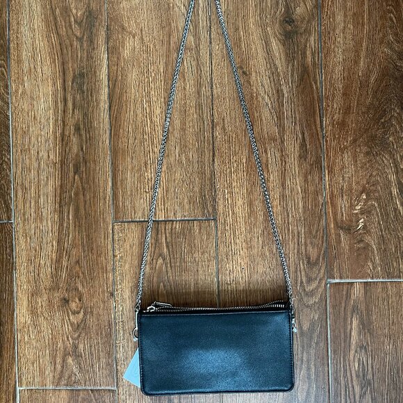 URBAN OUTFITTERS sleek crossbody -NWT - Picture 1 of 4
